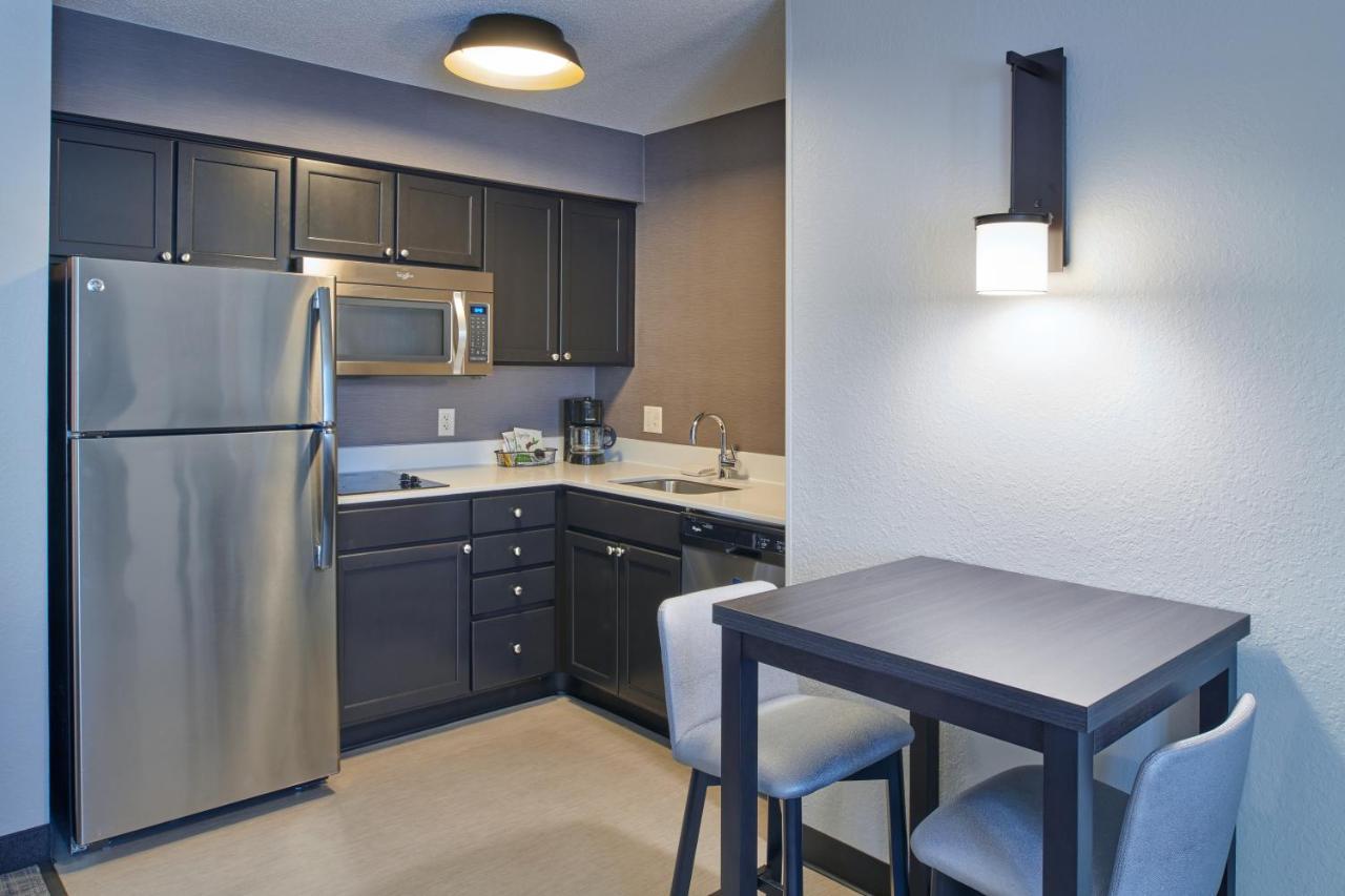 Residence Inn By Marriott Detroit / Novi Dış mekan fotoğraf