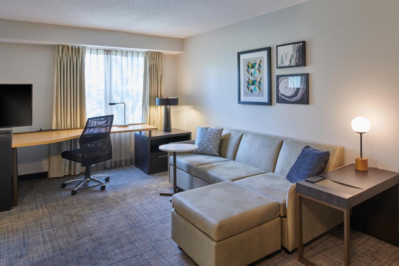 Residence Inn By Marriott Detroit / Novi Dış mekan fotoğraf