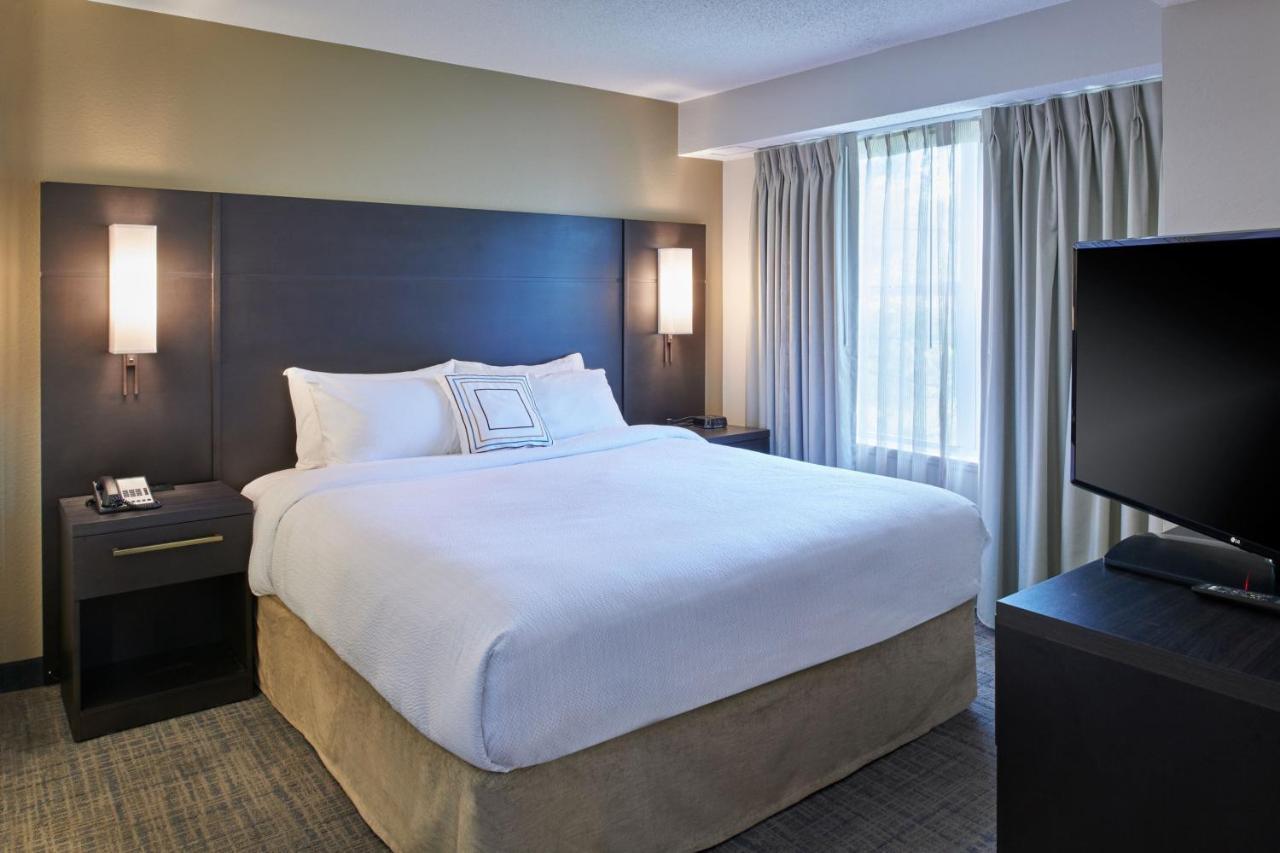 Residence Inn By Marriott Detroit / Novi Dış mekan fotoğraf