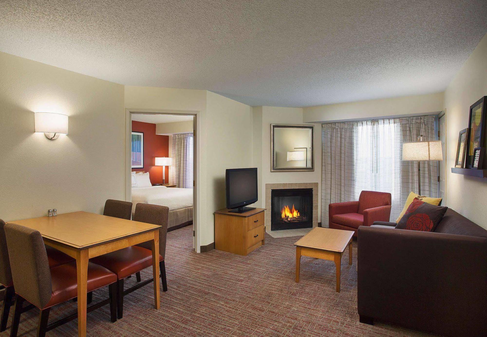 Residence Inn By Marriott Detroit / Novi Dış mekan fotoğraf